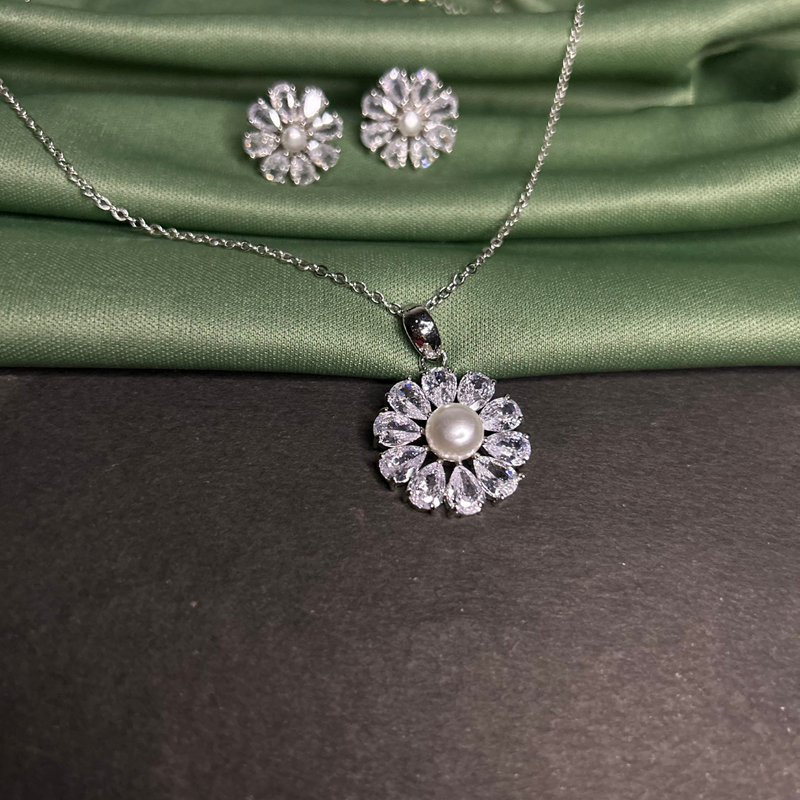 Silver Necklace, Earring, Bracelet Set – Shilphaat.com